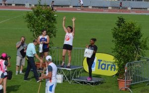 Sandrine Gardes sur le podium du marteau au meeting Music Jump 2017 à Albi