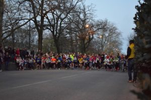 Départ de la course des Eveils Athlé au 10km de Castres 2018